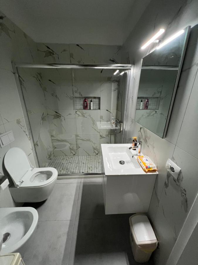 티라나 Gersi'S Daily Apartament 아파트 외부 사진